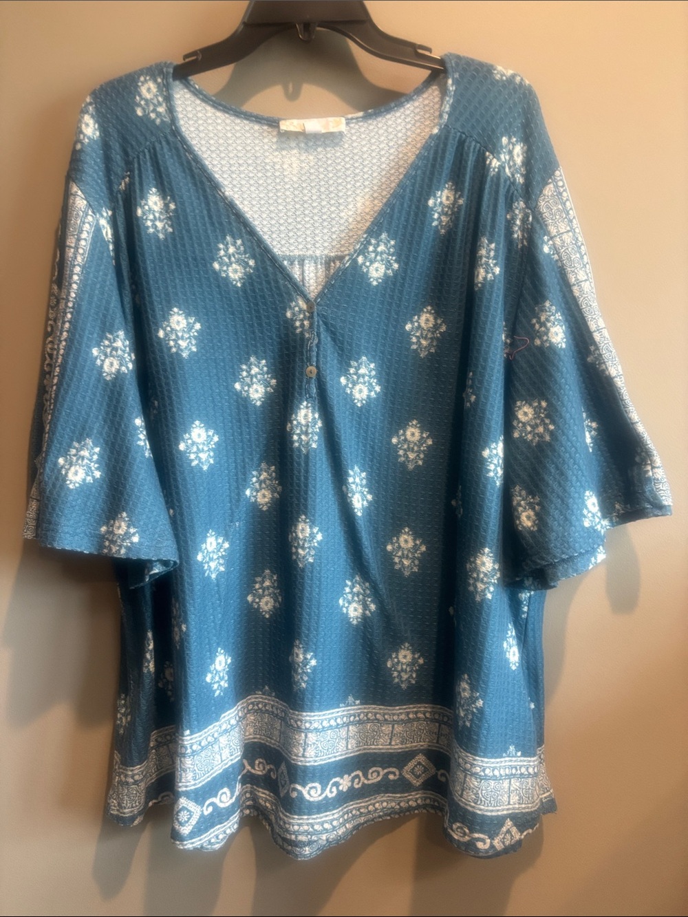 Blue Floral Border V-Neck Tunic Top